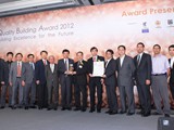 The Merit Award of HK Non-Residential [New Building] Category goes to Main Clinical Block and Trauma Centre, Prince of Wales Hospital ºˤ||DӺ[жˤoDv [s]u